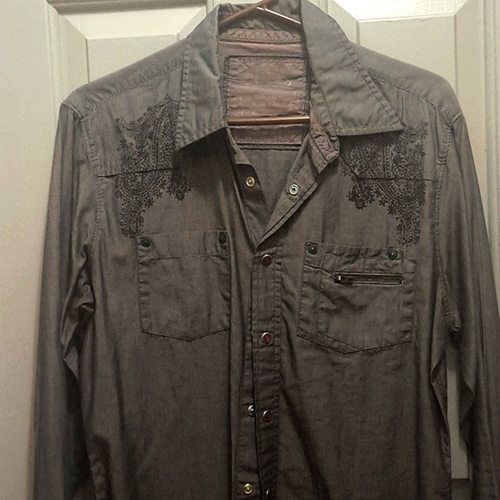 Guess Long Sleeve Graphic Button Down Shirt